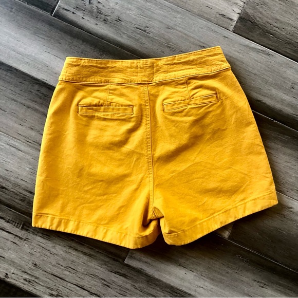 ❤️ LAST CHANCE J. Crew 'Officer Shorts' High Rise Pocket Shorts in Gold - Picture 5 of 8